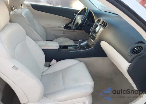 2010 Lexus Is 350C из США, поврежденный, VIN JTHFE2C25A2501216